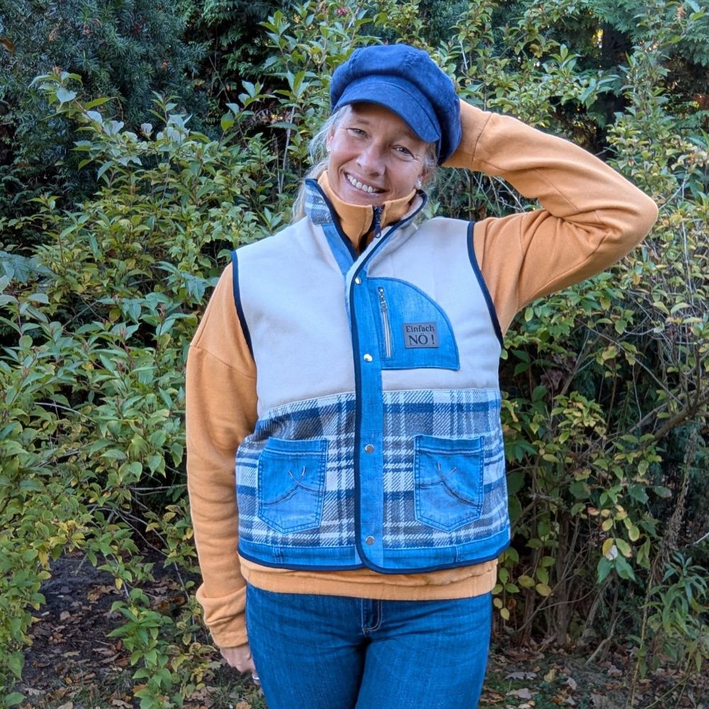 Weste Bluely Gr. 32 - 52