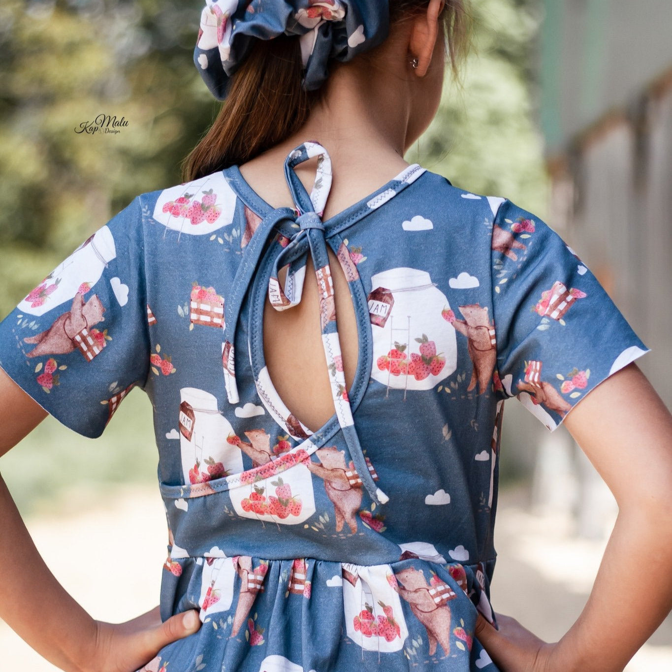 Marie-Louise avec taille de manches 86 - 158