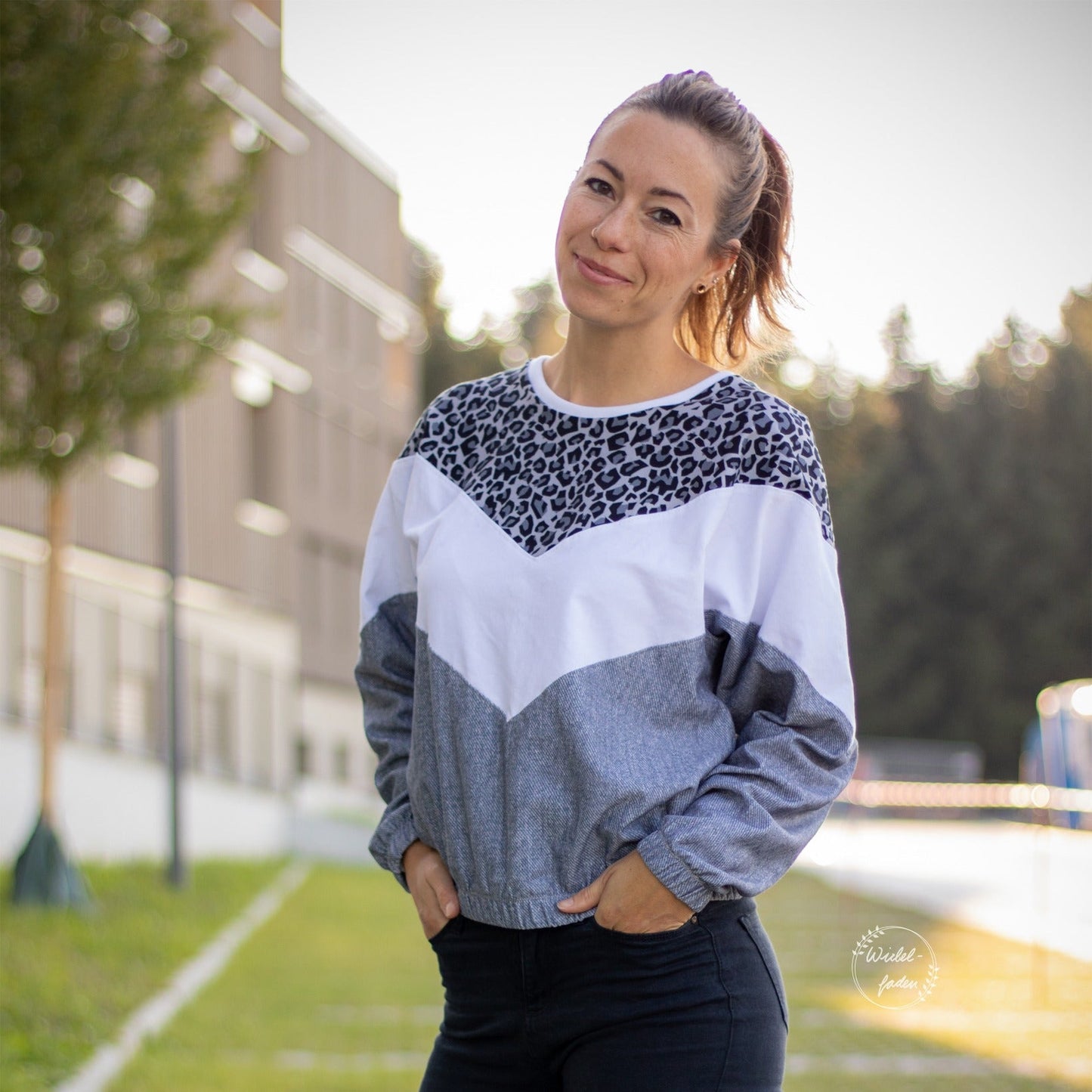 Sweater Neira Gr. 32 - 52