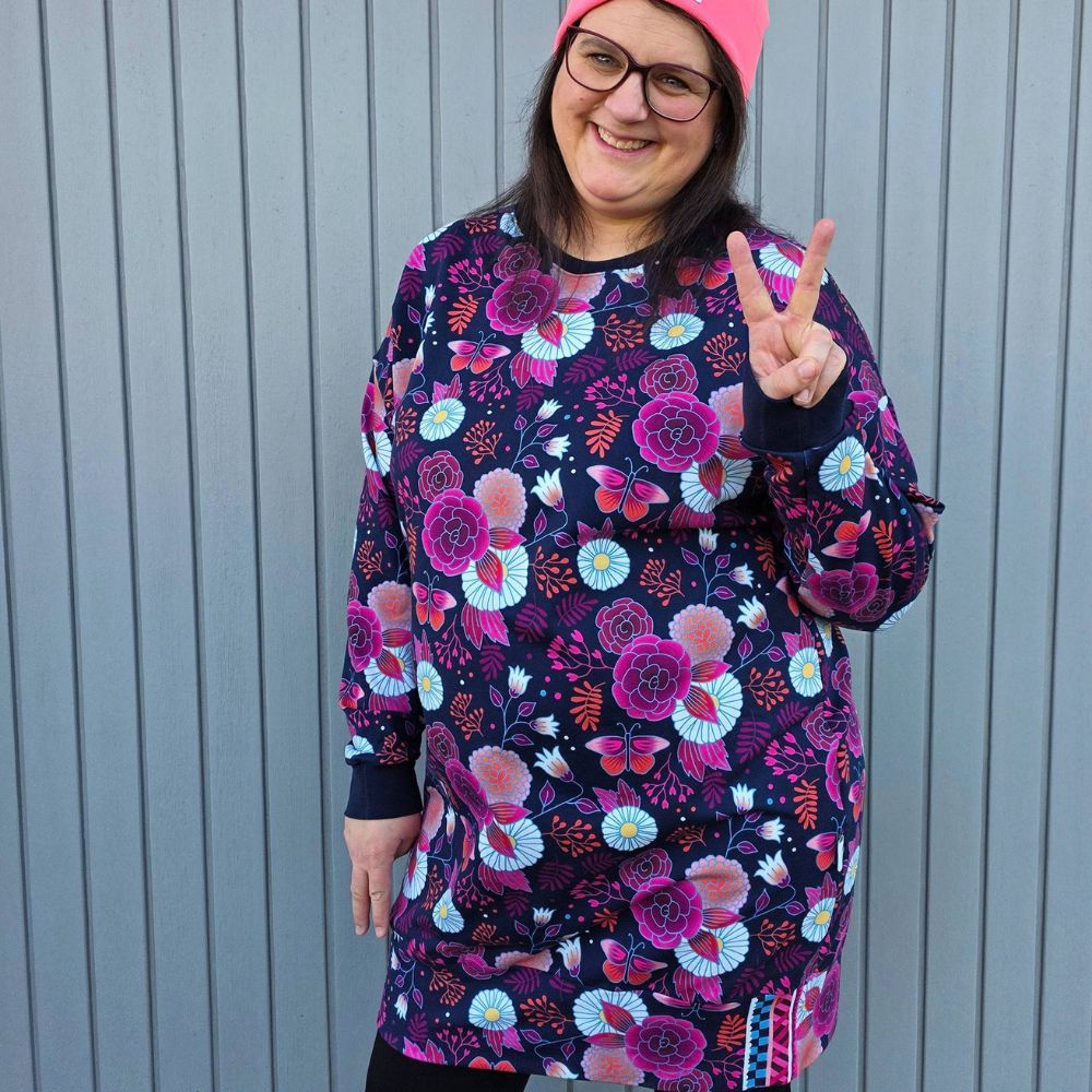 Schnittmuster Hoodie und Kleid Wiisshornblick Gr. 32 - 52