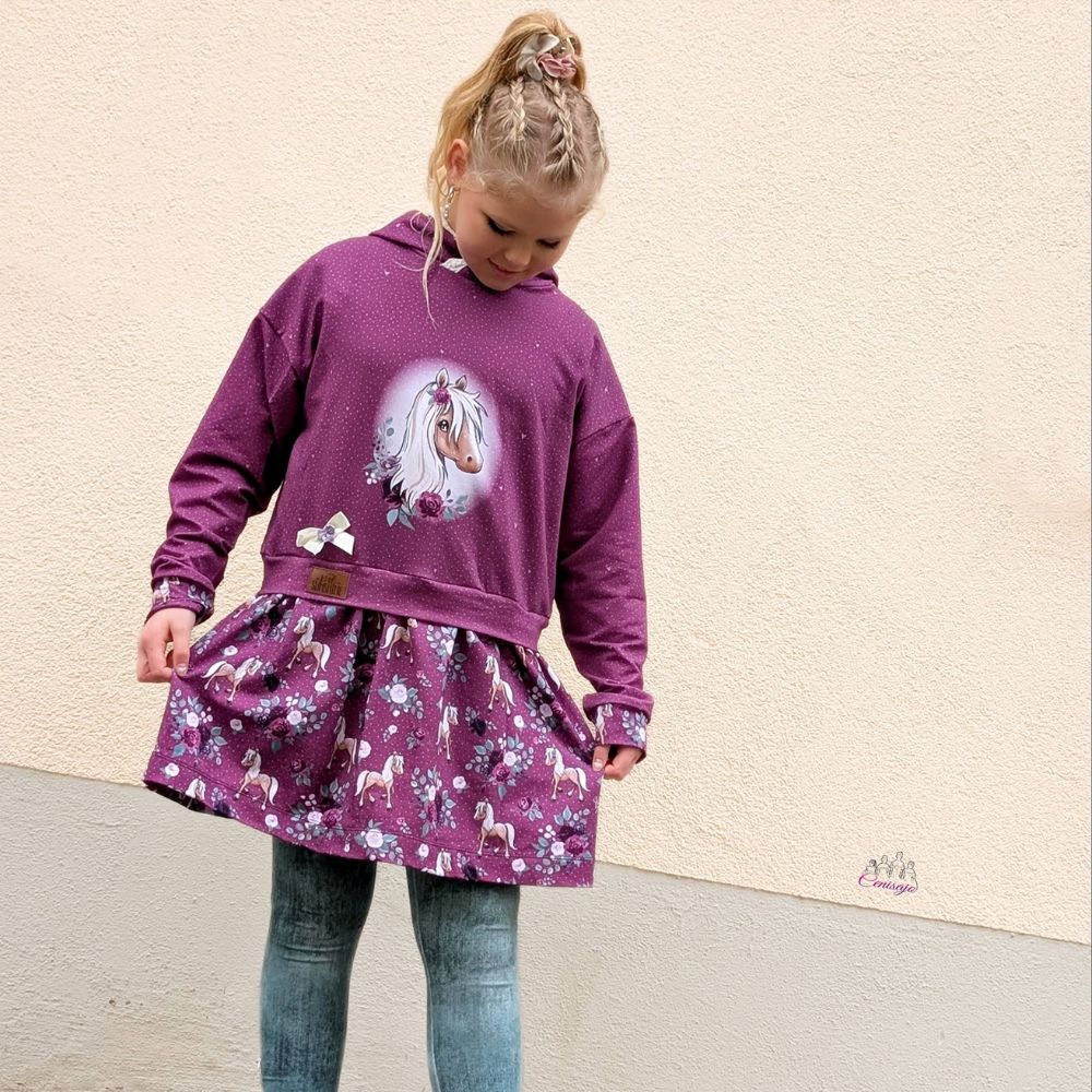 Schnittmuster Mini Hoodie und Kleid Wiisshornblick Gr. 86 - 164