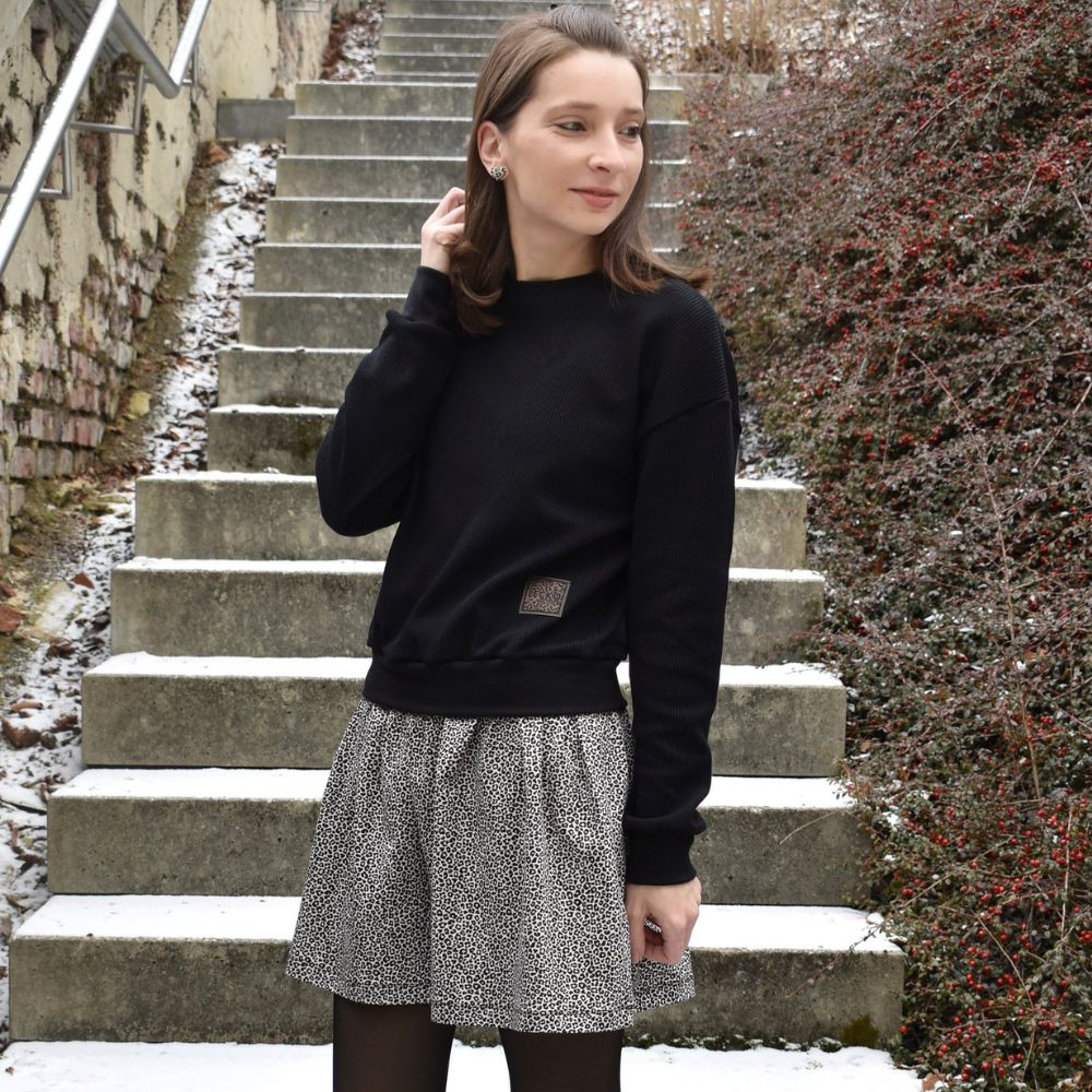 Schnittmuster Hoodie und Kleid Wiisshornblick Gr. 32 - 52