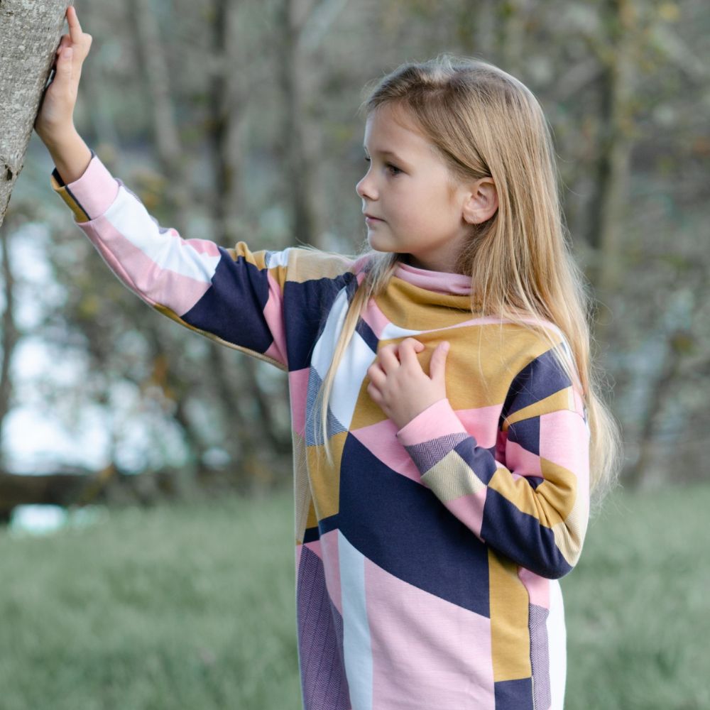 Schnittmuster Mini Hoodie und Kleid Wiisshornblick Gr. 86 - 164