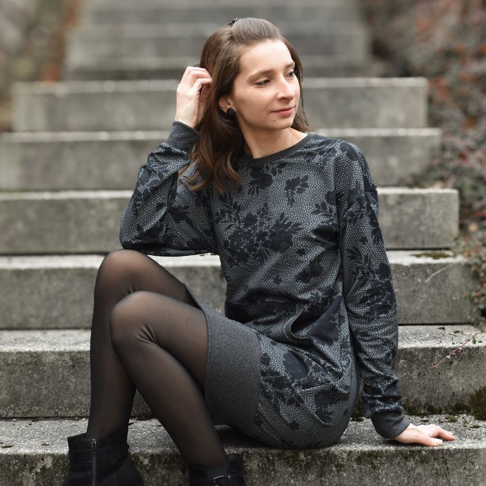 Schnittmuster Hoodie und Kleid Wiisshornblick Gr. 32 - 52